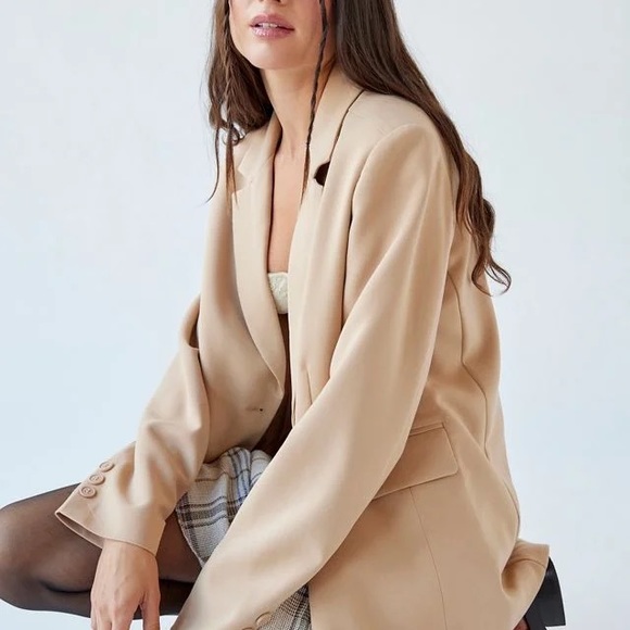 UO Jules Slouchy Suiting Blazer - Picture 3 of 5